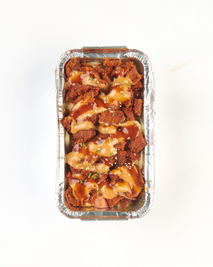 Suya cheesy fries